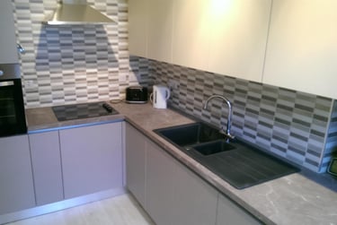 3 bed house, 1 Providence Street, North Hill, Plymouth, PL48JG - Image 2